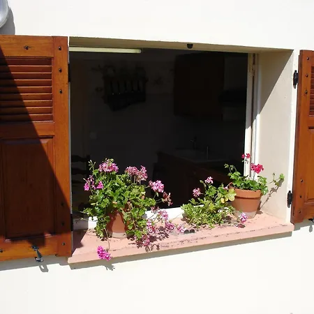 06 2p Rdj Ideal Pour Couple Avec Enfants Antibes